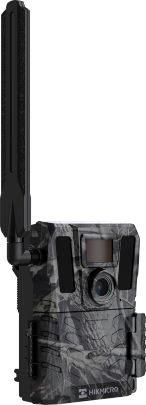 Hikmicro åtelkamera M15 är en kraftfull och robust åtelkamera med 4G-mobilnät. Den kan utlösas av djurrörelser med hjälp av en mycket känslig passiv infraröd rörelsesensor (PIR). Den tar foton och videoklipp i levande färger under dagen och superskarpa svartvita bilder eller videoklipp på natten.