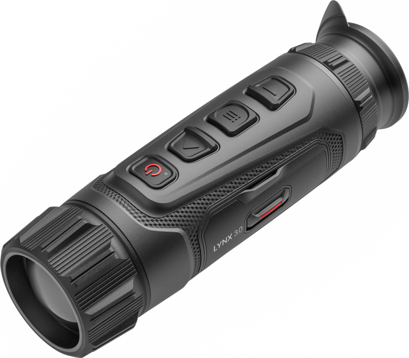 HIKMICRO LYNX LQ35 3.0 är ett kompakt termiskt monokulärt kikarsikte som är utvecklat för seriösa jägare och friluftsmänniskor som behöver pålitlig detektering och identifiering på medellång till lång distans. Med en basförstoring på 1
