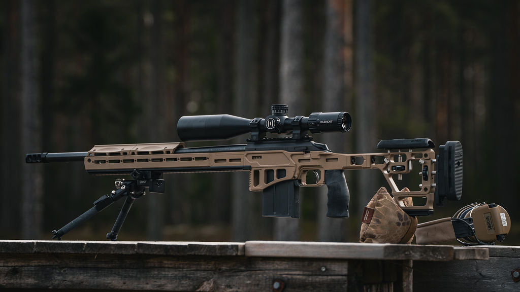 Element Optics Helix Gen2 6-24x50 i fält