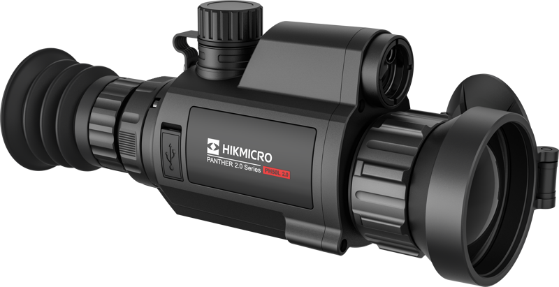Hikmicro Panther PH50L 2.0 Thermal Image Scope har en 384 × 288 termisk detektor och 1024 × 768 OLED-monitor. Hög värmekänslighet säkerställer perfekt detaljigenkänning även under de svåraste väderförhållanden när objektet och bakgrunden har minimal temperaturskillnad. Kikaren används främst för scenarier som vandring