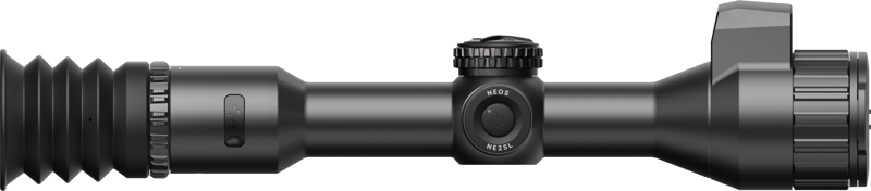 Hikmicro Neos NH25L kombinerar kompakt hantering med ökad precision för jägare som vill ha bättre stöd ute i fält. Den har en värmesensor på 320×240