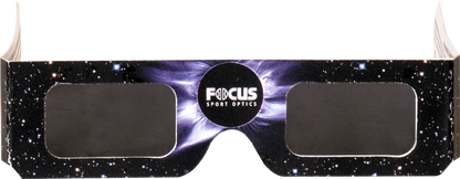 Njut av att titta på det sällsynta solfenomenet av en solförmörkelse på ett säkert sätt med Focus Sport Optics solförmörkelseglasögon. Tillverkade med högkvalitativa linser. Våra solglasögon erbjuder dig den bästa tittarupplevelsen med 100% säkerhet!