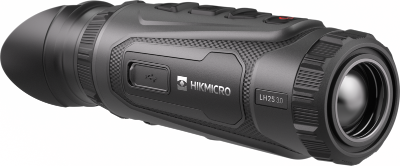 HIKMICRO Lynx 3.0 LH25 sätter en ny standard för termisk detektering på långa avstånd och kombinerar en 384×288-detektor med ett 25 mm f/1.0-objektiv för att leverera exceptionella prestanda för observation i öppen terräng och professionella tillämpningar. Denna avancerade termiska monokular utmärker sig där maximalt detekteringsområde är kritiskt.