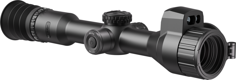 Hikmicro Neos NH25L kombinerar kompakt hantering med ökad precision för jägare som vill ha bättre stöd ute i fält. Den har en värmesensor på 320×240