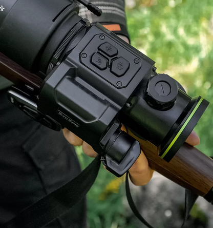 PixFra Taurus 35 mm 384x288 Frontmonterat Värmesikte Med Laseravståndsmätare