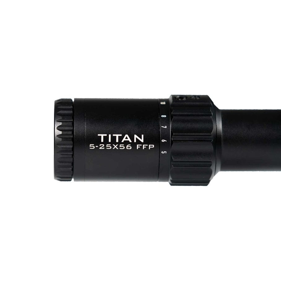 Element Optics Titan 5-25x56 med throw lever